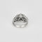Bague 46 Bague dôme en or blanc 18 carats et diamants 58 Facettes 250016