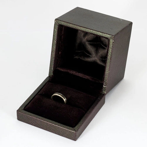 Bague 51 BOUCHERON - Quatre - Alliance or blanc 58 Facettes 250012
