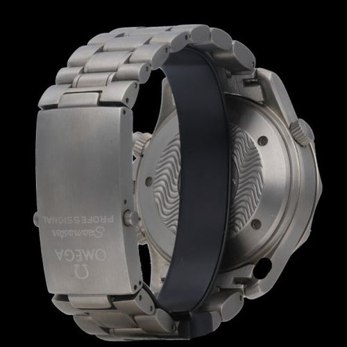 Montre Omega Seamaster Diver 300M - Montre chronographe en titane 58 Facettes MT41752