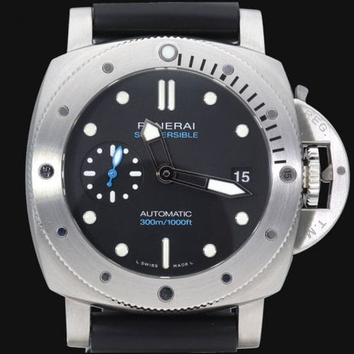 Montre Panerai Luminor Submersible - Montre automatique homme 42 mm 58 Facettes MT42353