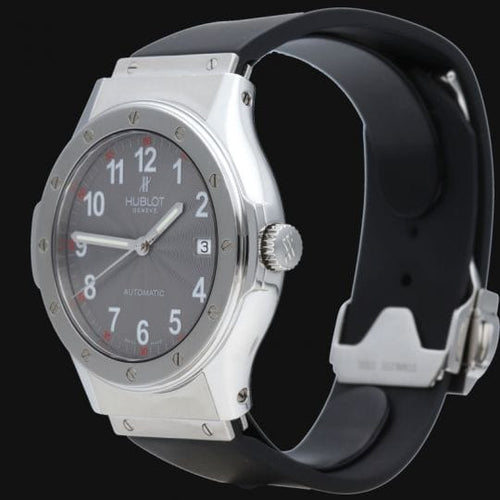 Montre Hublot Classic Fusion - Montre homme automatique 41 mm en acier 58 Facettes MT43538