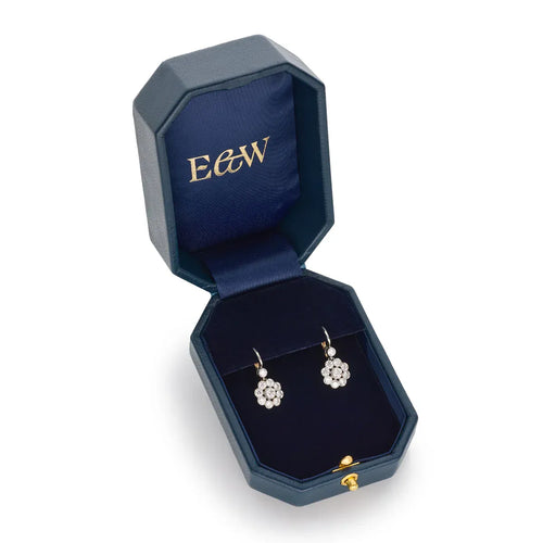 https://cdn.shopify.com/s/files/1/0563/1957/4129/files/VI-0033-Vintage_1.10ct_Diamond_Earrings-Angle_2.webp?v=1752063467