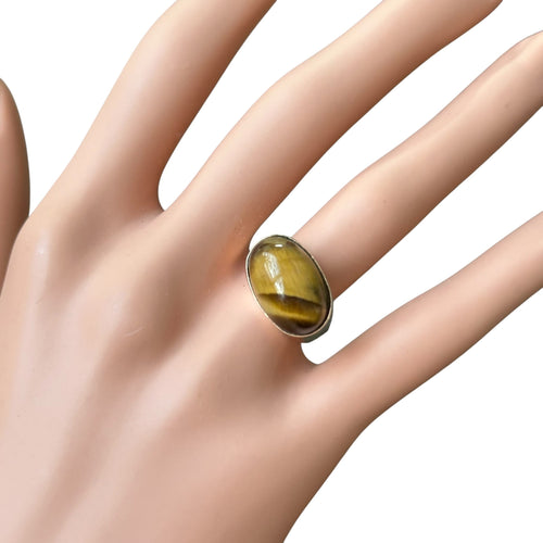 Bague 52 Bague chevalière œil de tigre en or jaune 18 carats 58 Facettes 347