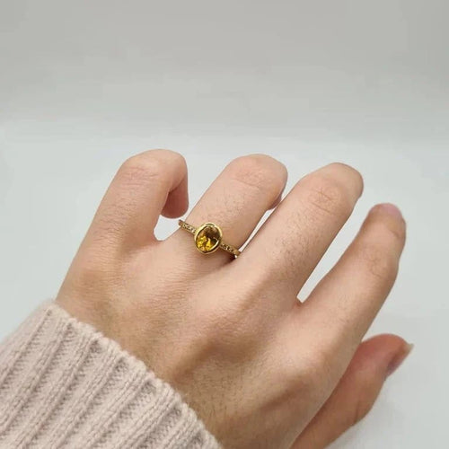 Bague 52 Solitaire - Bague en or jaune 18 carats et citrine ovale 58 Facettes
