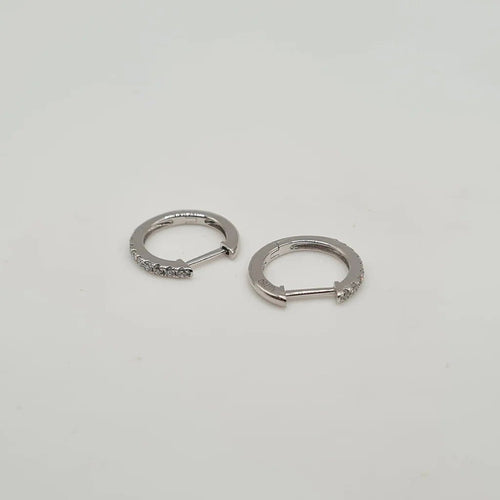 Boucles d'oreilles Créoles en or blanc 18 carats serties de diamants 58 Facettes