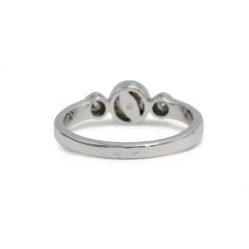 Bague 53 Bague trilogie - Diamants en or blanc et platine 58 Facettes 260009SP