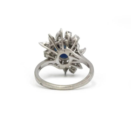 Bague 55 Bague cocktail en or blanc 750, saphir et diamants 58 Facettes 250075SP