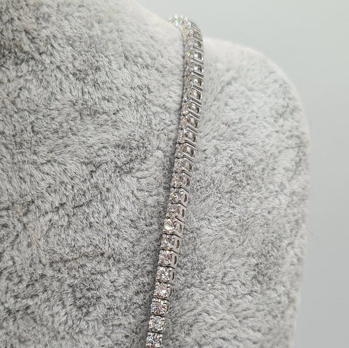 Collier Collier rivière en or blanc et diamants 58 Facettes
