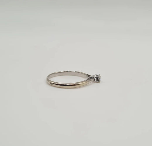 Bague 50 Solitaire - Bague en or blanc et diamant 58 Facettes
