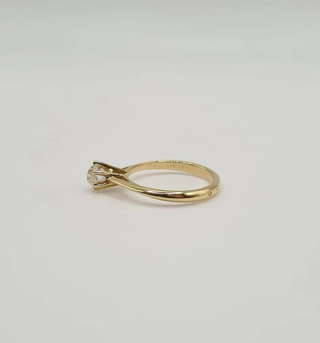 Bague 50 Solitaire or jaune serti d'un diamant taille ancienne 58 Facettes