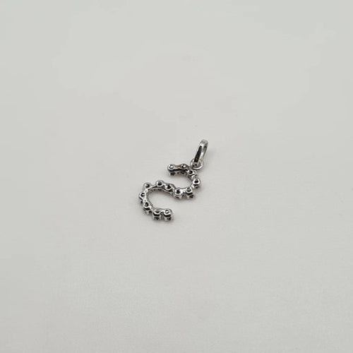 Pendentif Pendentif S en or blanc et diamants 58 Facettes