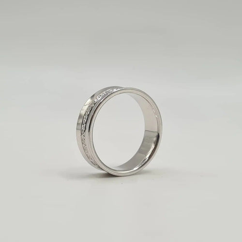 Bague 55 Alliance en or blanc 18 carats 58 Facettes