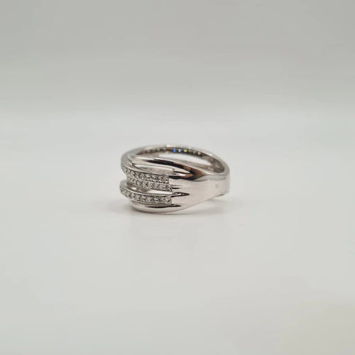 Bague 54 Bague en or blanc 18 carats et diamants 58 Facettes