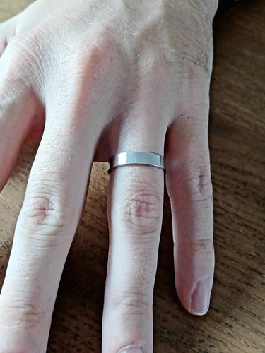 Bague 47.5 Alliance en or blanc 18 carats 58 Facettes