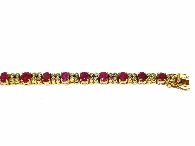 Bracelet Bracelet en or jaune, diamants et rubis 58 Facettes