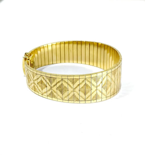 120e864c-6385-45e4-3ba6-9c37f549ad00