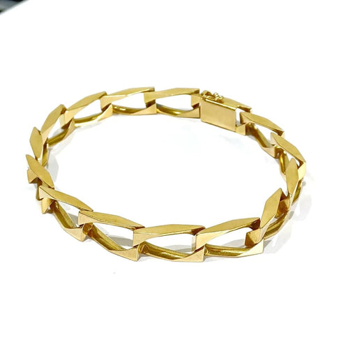 229b44e7-4165-4bf8-4fcf-0584c9181800