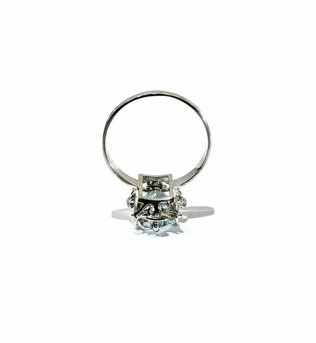 Bague 55 Bague en or blanc 18 carats sertie d’une aigue-marine 58 Facettes