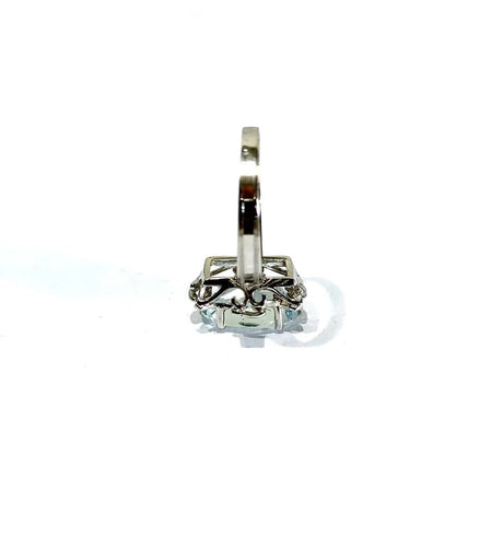 Bague 55 Bague en or blanc 18 carats sertie d’une aigue-marine 58 Facettes