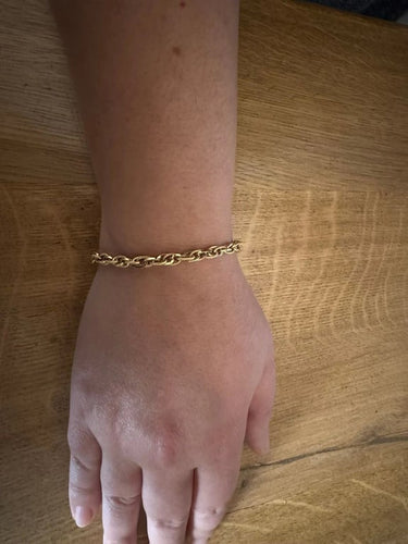 49ab6341-7b2c-4391-7763-edf217ee3400