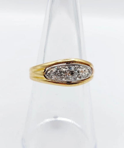 Bague 53 Bague Art déco bombée en or 18k et platine, diamants taille ancienne 58 Facettes A06488