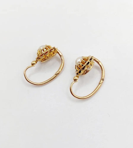 Boucles d'oreilles Dormeuses fleurs antiques en or 18 ct et perles (circa 1900) 58 Facettes A06493