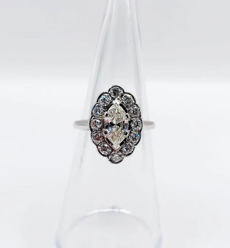 Bague 50 Bague marquise Art déco en or blanc 18k et diamants 58 Facettes A05282