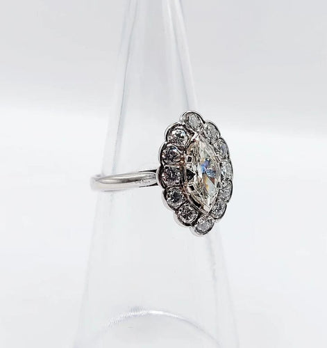Bague 50 Bague marquise Art déco en or blanc 18k et diamants 58 Facettes A05282