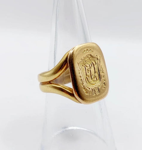 a4e8038b-a184-4045-f2d8-4c23206cc300