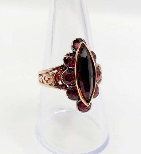 ecf7c3e6-5f7d-4764-d0ec-a0bf66462400