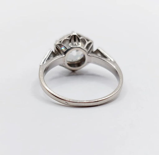 c884b65b-e255-4dd5-ab57-a7cac0c0c300