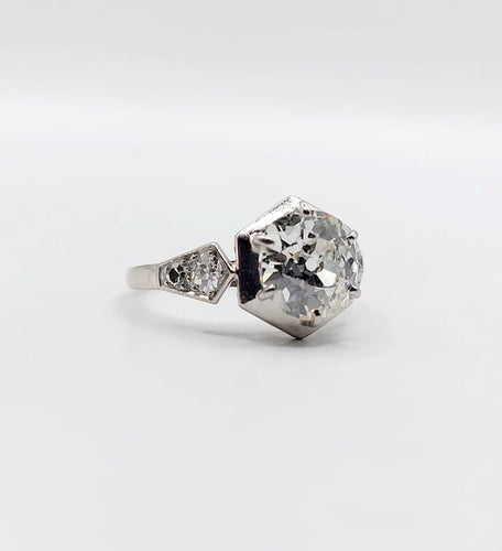 e77ecac6-b96f-4f08-5855-24d047e76b00