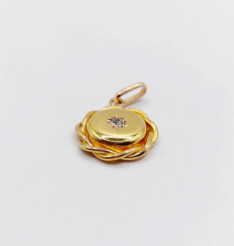 ba6e6e18-3f3b-4394-a5d9-b5b93a9c2100