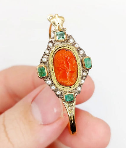 1e2141dd-79f4-49df-4037-c681a4244900