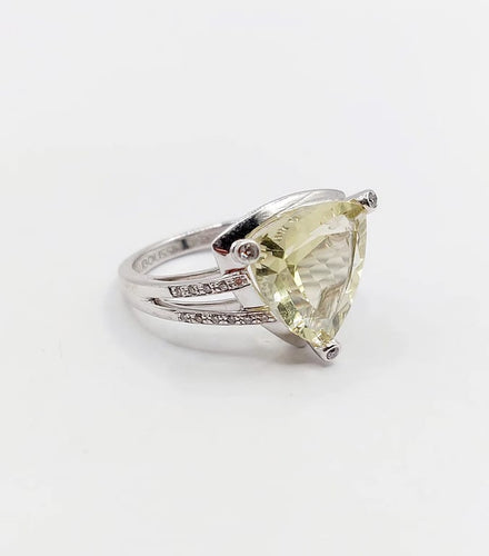 8d7edc72-86d4-43c2-4f07-0e00b807bf00