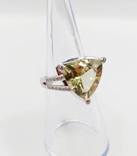 70150a17-aa1b-4516-f850-78c36e77e500