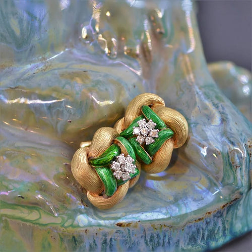 6ddb5fe5-8139-4efa-b596-9d30f6d62700