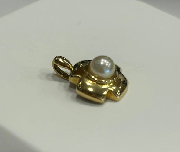 Pendentif Pendentif en or jaune 18 ct avec perle de culture 58 Facettes LP583/3