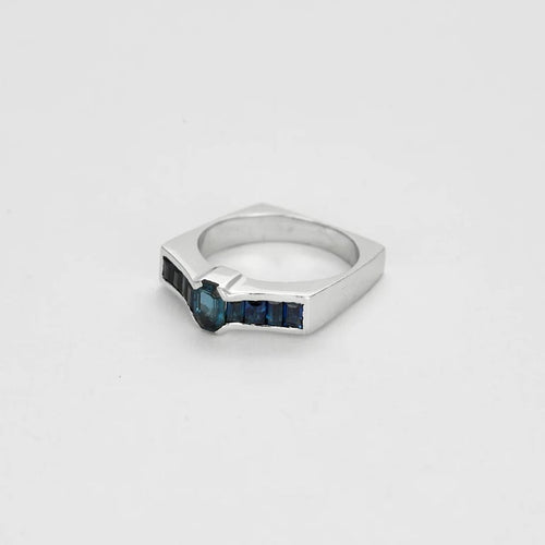 Bague 54 Bague bandeau Prestige en or blanc 18K et saphirs 58 Facettes LP1175
