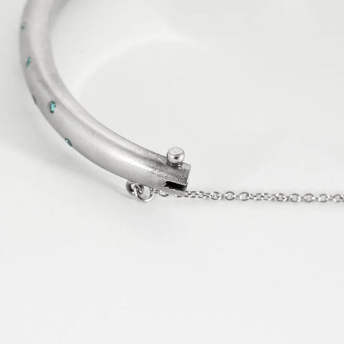 691fd54d-ca70-4778-7e3a-9e69734ec700