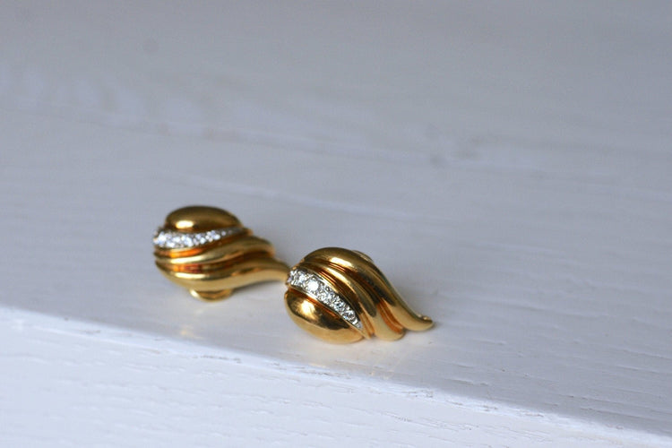 Boucles d'oreilles Boucles d'oreilles clip flamme en or jaune 18kt et diamants 58 Facettes