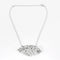 Collier Collier dentelle en or blanc et diamants 58 Facettes LP21/17