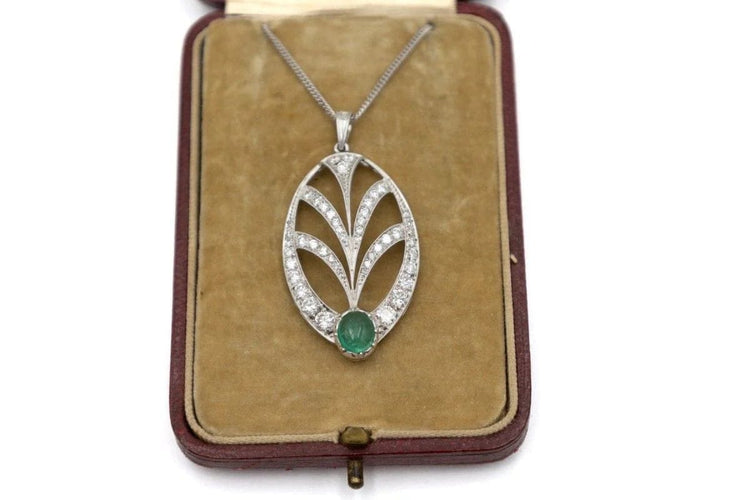 Collier Art Nouveau - Collier en or blanc, diamants et émeraude cabochon 58 Facettes 11788