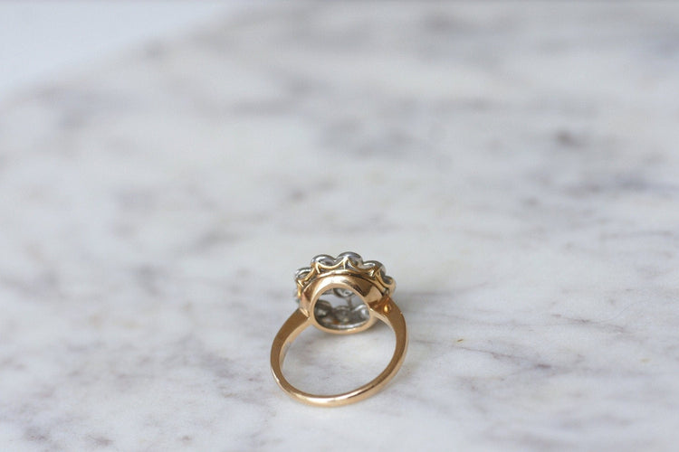 Bague 52.5 Bague marguerite ancienne en or rose et platine diamants 58 Facettes