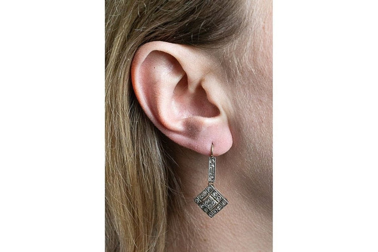 acebd712-1633-42b0-228d-297283e40900