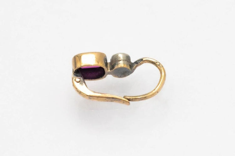 c032269c-c7f9-4e72-099d-be5e8af4e800