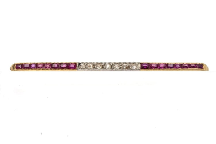 Broche Broche ancienne en or jaune, platine, rubis et diamants 58 Facettes 9209