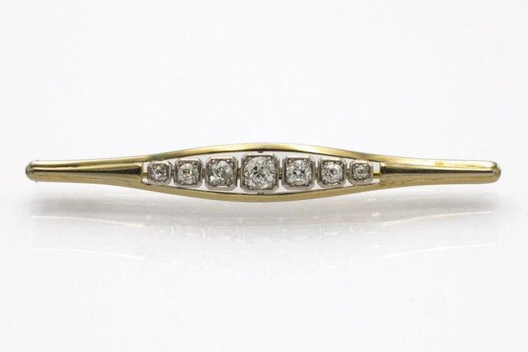 Broche Broche allongée en or jaune, platine et diamants 58 Facettes 10964