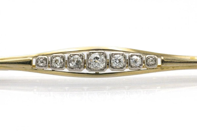 Broche Broche allongée en or jaune, platine et diamants 58 Facettes 10964