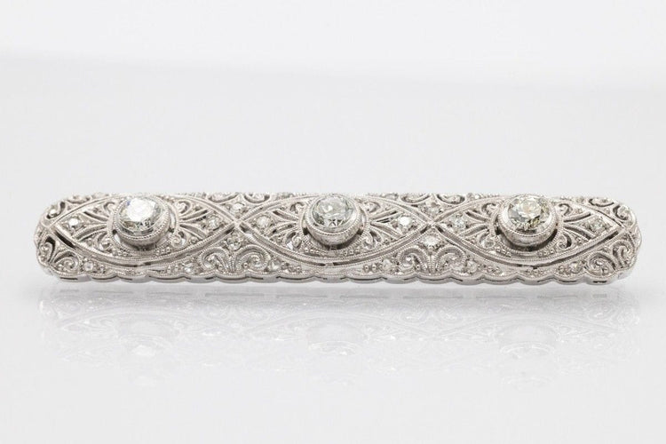 Broche Broche Art déco en or blanc et diamants 58 Facettes KLD2